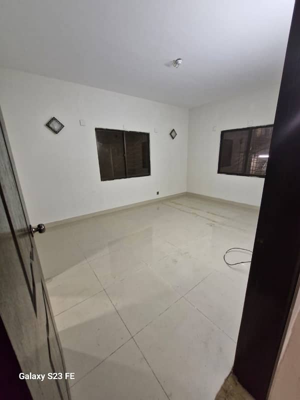 3 Bed DD Flat For Rent In Saima Square One 15