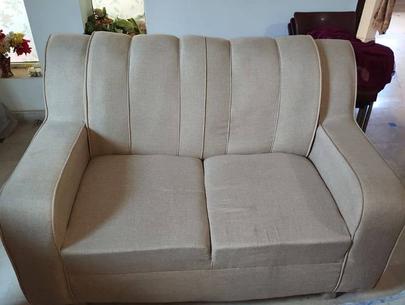 6 seater sofa set very beautiful design and condition 2