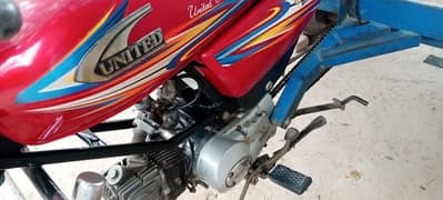 united 100cc red color