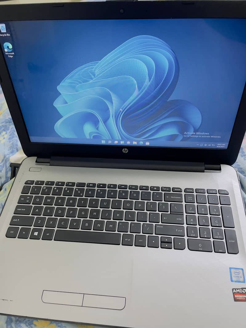 HP Pavilion 15 Notebook i5 6th Generation 1