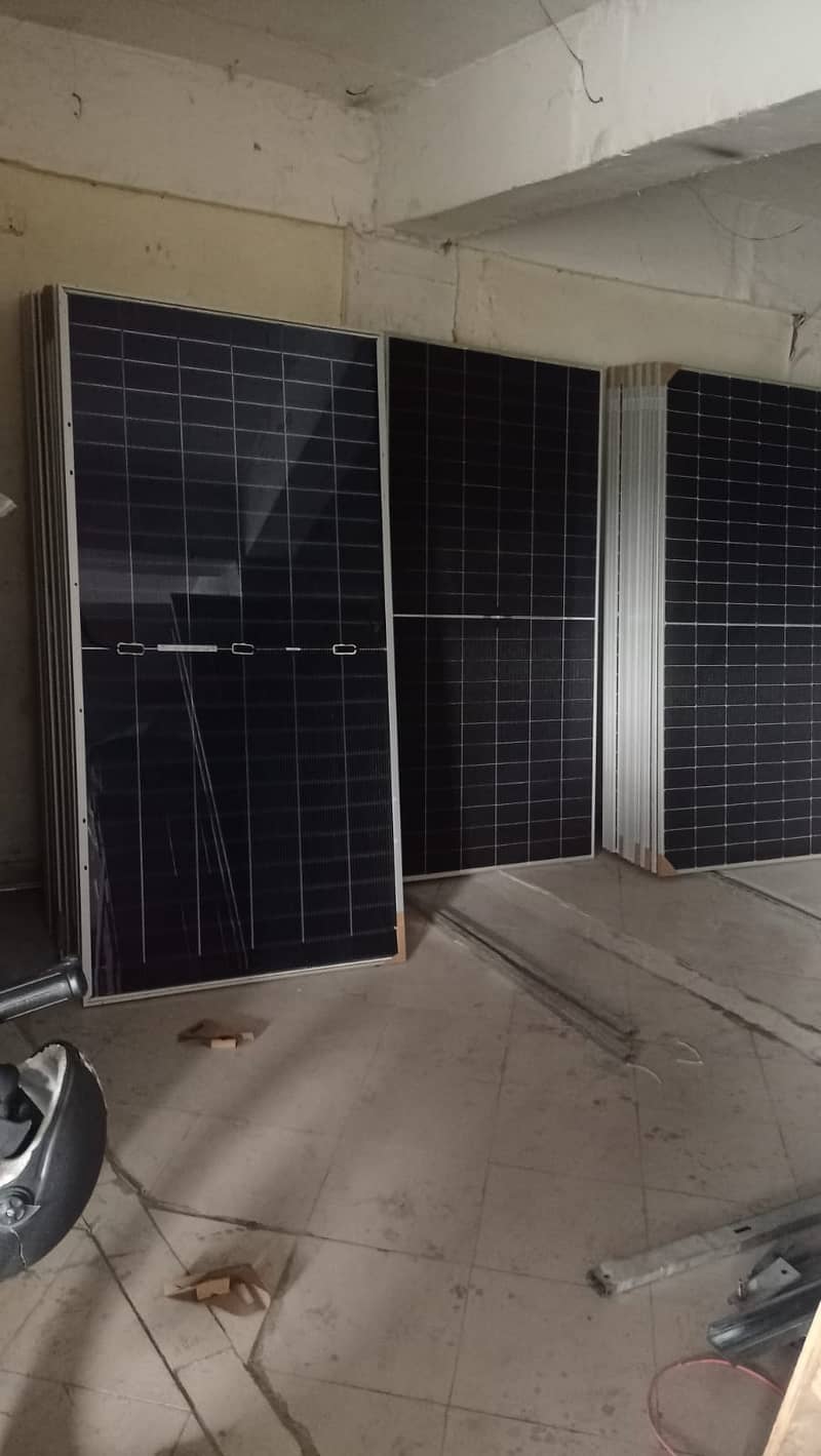 Longi Solar panels N type 575 W -All Solar Panels Brands Available 15