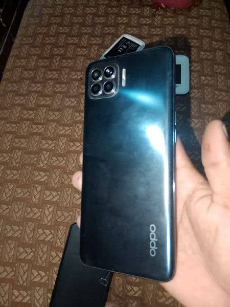 oppo f17pro 10by9 ha all ok ha box charger original 0