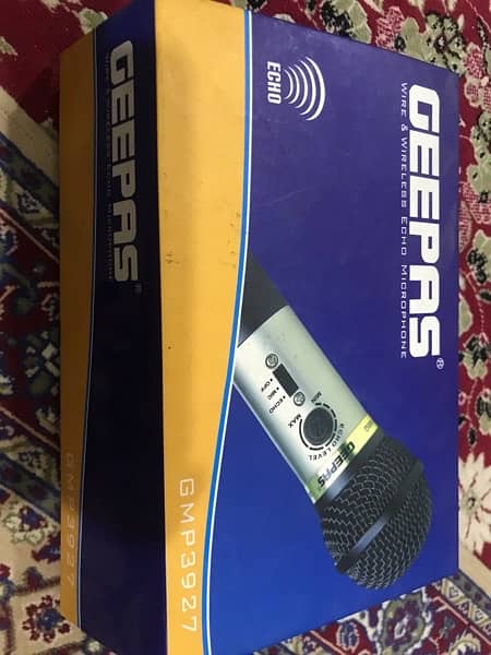 microphone wireless +wire  دوعدد two piece 1