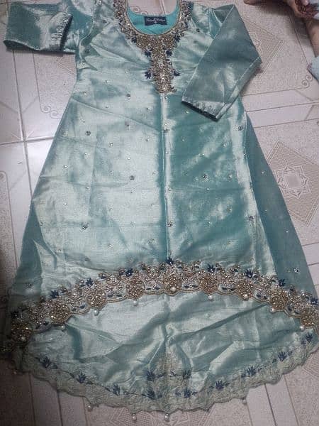 Tale frock 0