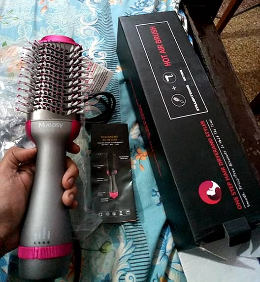 One Step Hair Dryer - Hot Air Brush 3