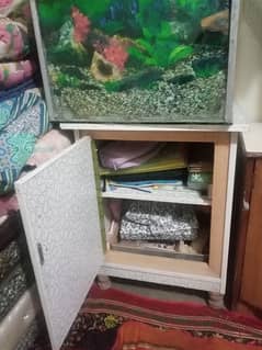 Fish tank with table urgent sale