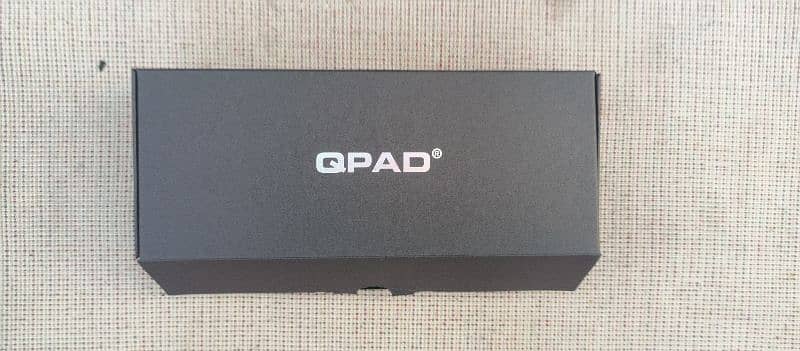 Qpad QH-700 wired headphones 3