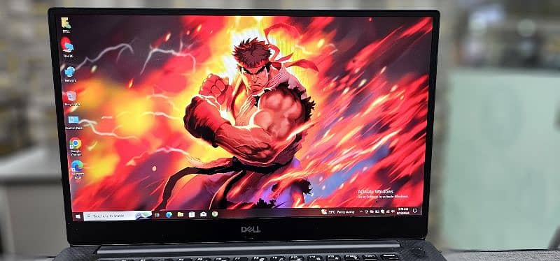 Dell XPS 15 9570 Core i5 8th generation GTX 1050 4gb 1