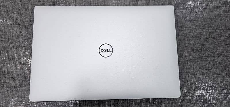 Dell XPS 15 9570 Core i5 8th generation GTX 1050 4gb 13