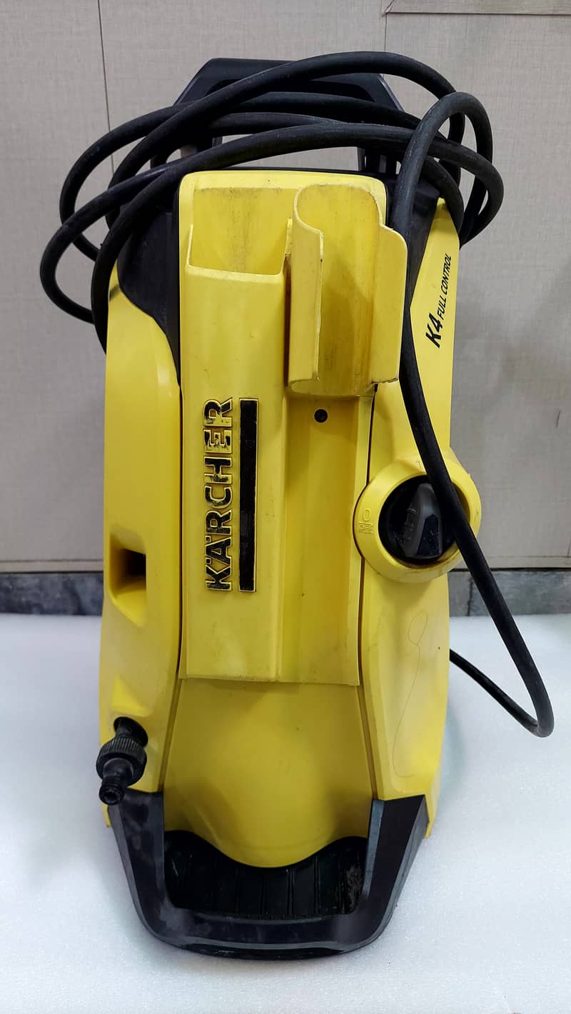 Neat and Clean Karcher Pressure Washer in 8/10 Condition 1