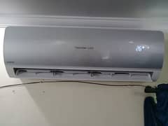 split ac 1.5 ton very good condition sale out only 75k