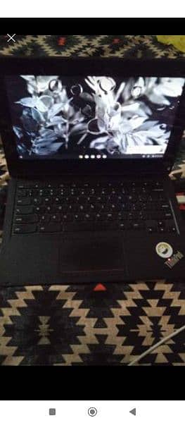 Lenevo ThinkPad yoga 11e 360° 3