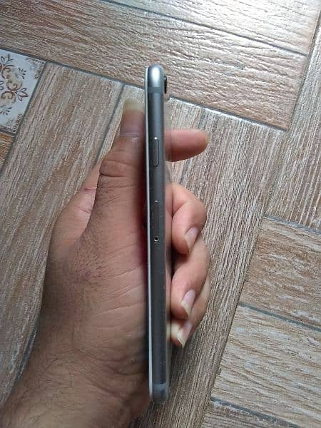 iphone 6 non PTA 16GB 2