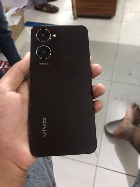 vivo y 18 3