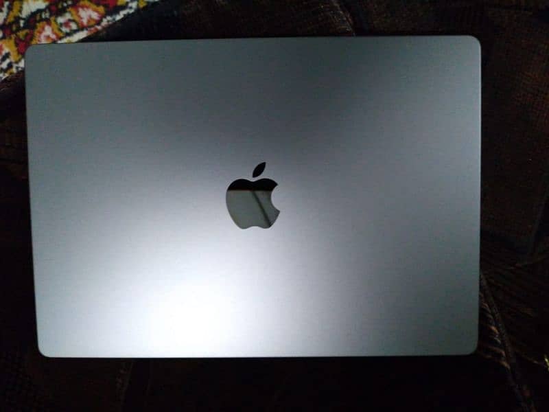 2017to 2022 macbook pro air excellent 0