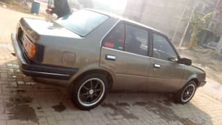 Nissan Sunny 1985