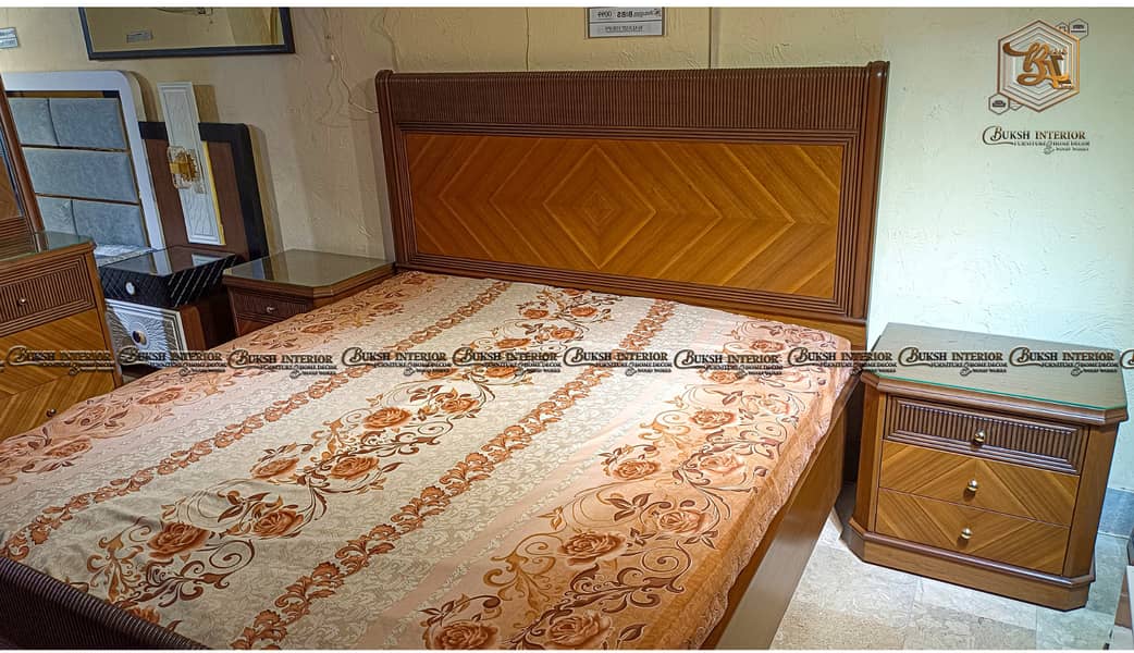 Bed / bed set / double bed / king size bed / furniture 6