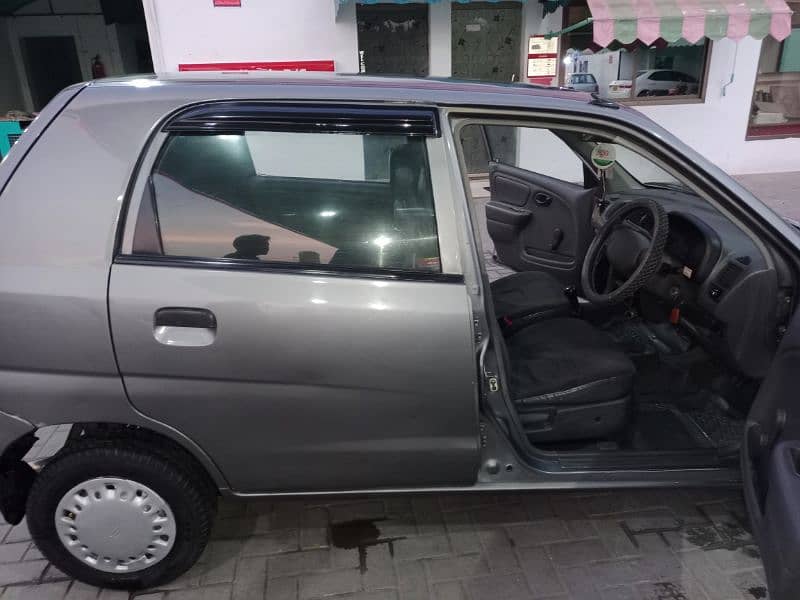 Suzuki Alto 2011 11