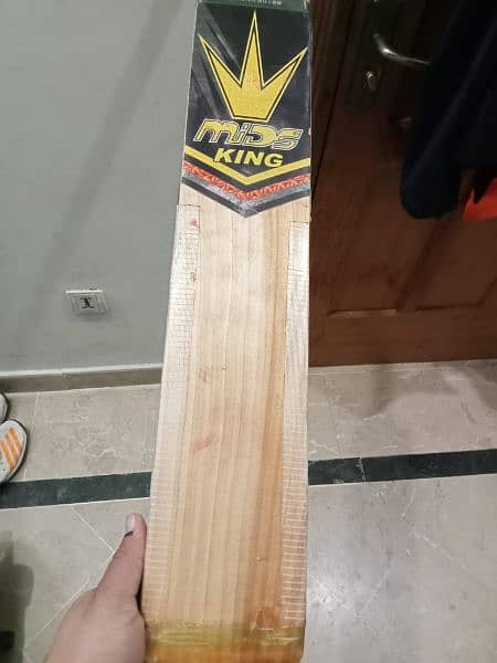 Mids Original Bat 2