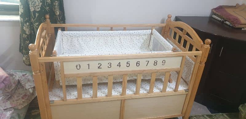 baby full wooden  sleeping bed price negotiable 2