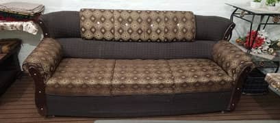 5 seater sofa set with table