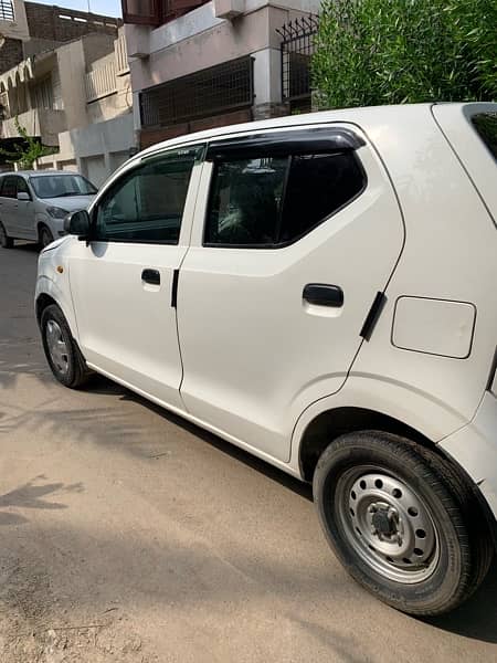 Suzuki Alto 2021 driver seat  wala door or back door dono paint ha 3