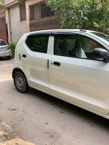 Suzuki Alto 2021 driver seat  wala door or back door dono paint ha 8