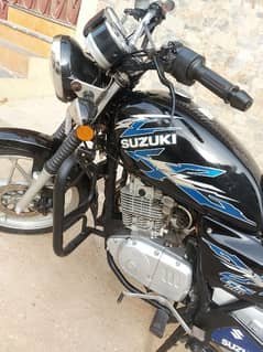 Suzuki GS 150