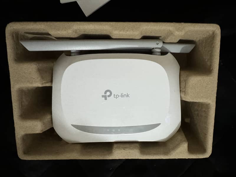 TP-LINK TL-WDR841N WiFi router Wireless Home TPLINK Wi-Fi Router 0