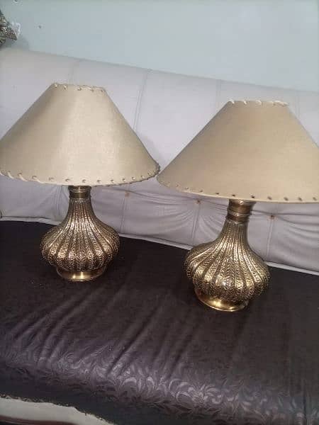 Brass lamps with shades . 0