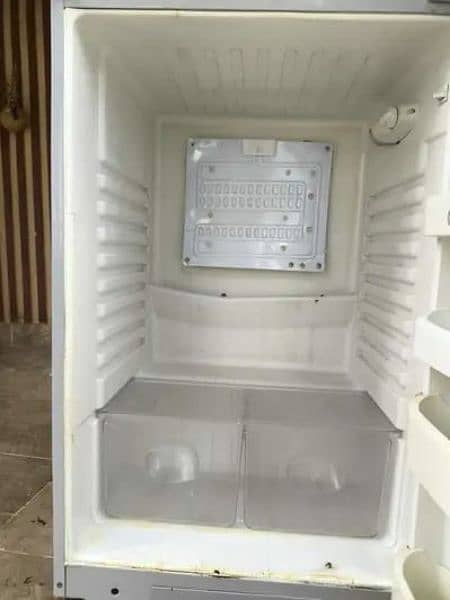 orient larg size refrigerator 2