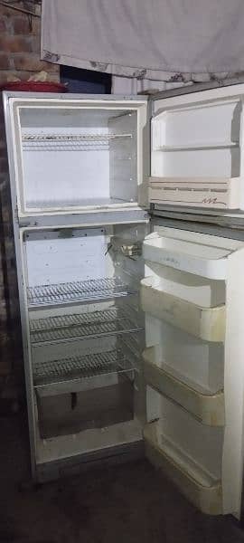 Dawlance refrigerators in good condition 0