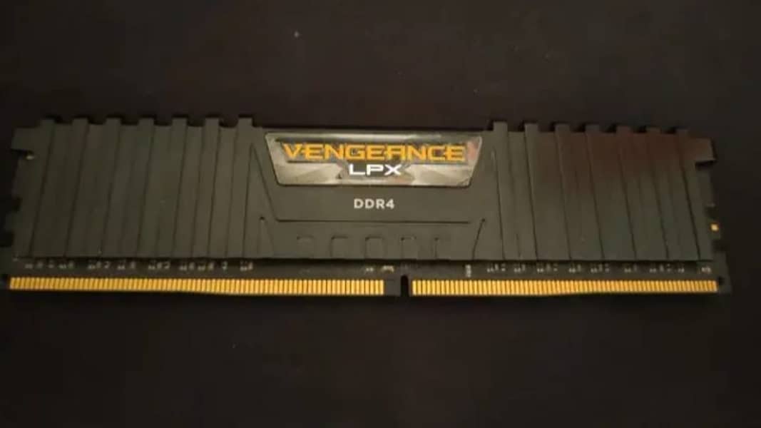 Corsair Vengeance 16 gb ddr4 ram 0