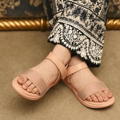 Women's Synthetic Leather Plain Sandals