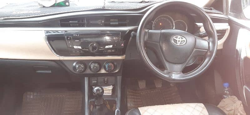 Toyota Corolla GLI 2015 7