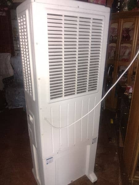 boss tower room inverter cooler  150 watts 3