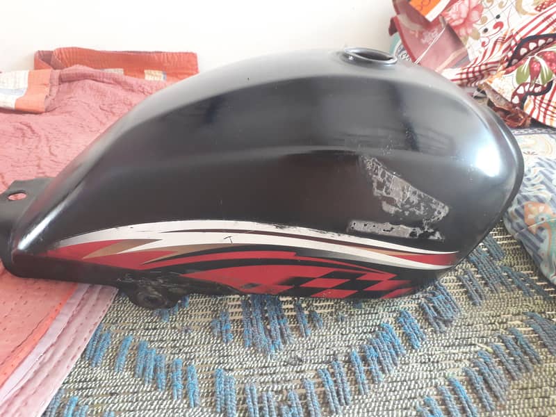 Fuel Tank Honda pridor 2014 used no leek WhatsApp numbers 03142036400 2