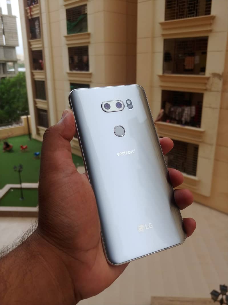 lg V30 10by10 PTA approval 0