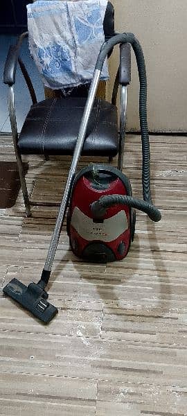 VACCUM cleaner dawlance 2