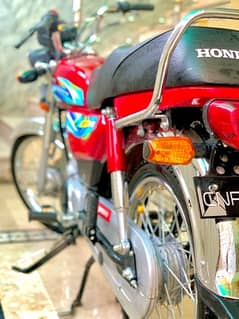 Honda 70 2k24 model lush condition