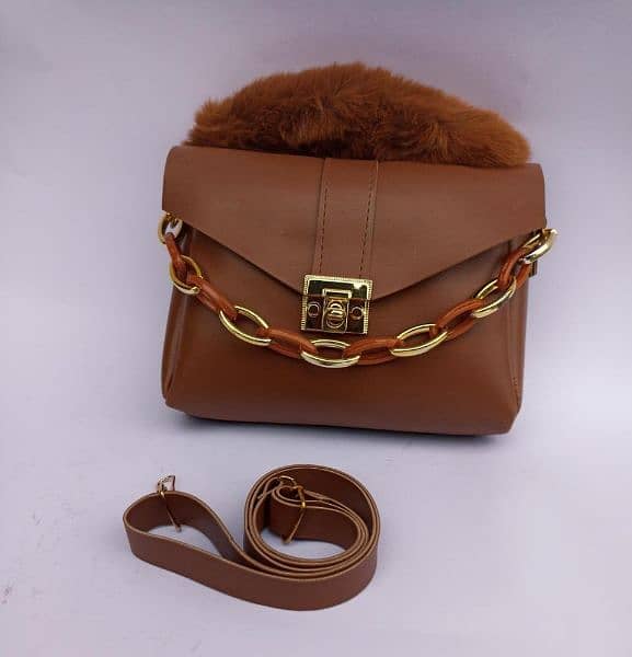 Chunky chain purse with fur for woman and girl 3