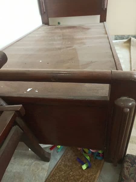 single bed in good condition for sell without mattress 2