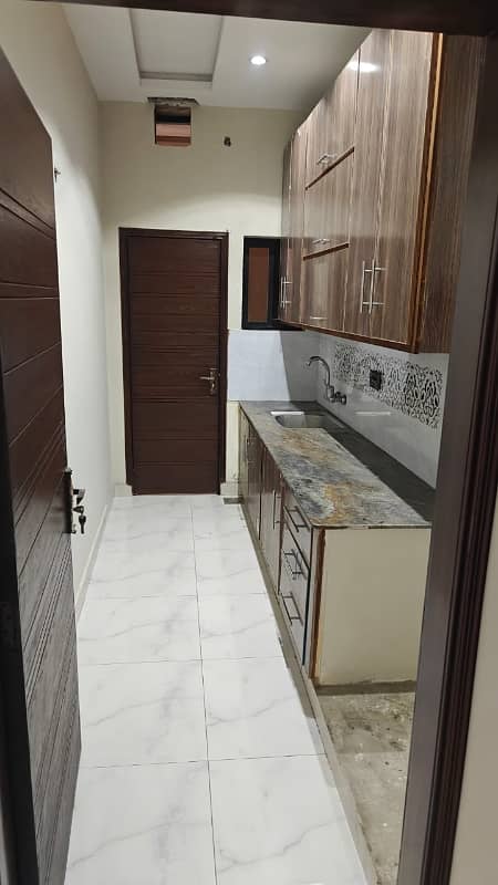 Beautiful Elegant Designed House For sale in Edenabad
Tile Flooring
3 bed
4 bathroom
Kitchen
TVL
Drawing room 
Garage 14