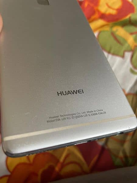 Huawei P9 good condition 1