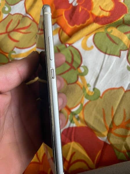 Huawei P9 good condition 4