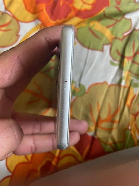 Huawei P9 good condition 5