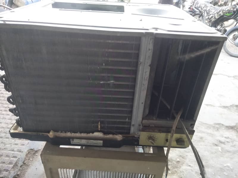 National window Ac for sale 10