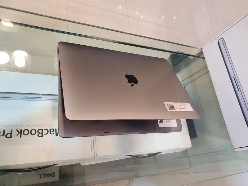 Apple MacBook Pro 2020 2