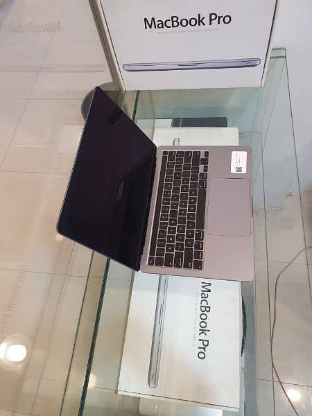 Apple MacBook Pro 2020 7