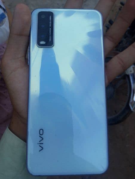 vivo v20 4gb ram 64gb memory only box ha saath 5